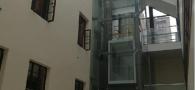 赫奥电梯案例-中国科学院昆明分院-室内外挂后壁单面观光电梯